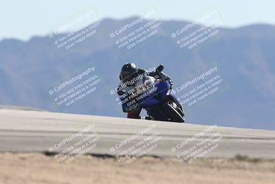 media/Oct-30-2025-Racers Edge (Thu) [[dabbdaf680]]/3-B Group/Session 4 Turn 9/